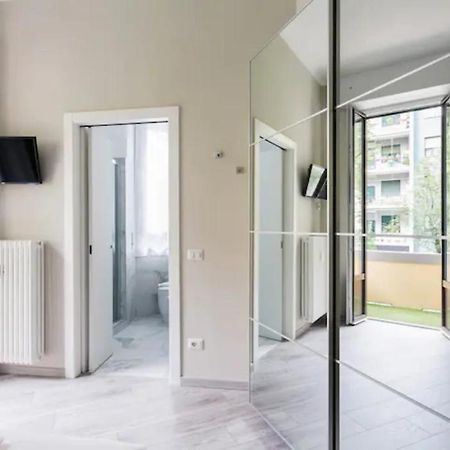 Citta Studi Bright And Stylish Flat With Balcony Apartment Milan Exterior photo